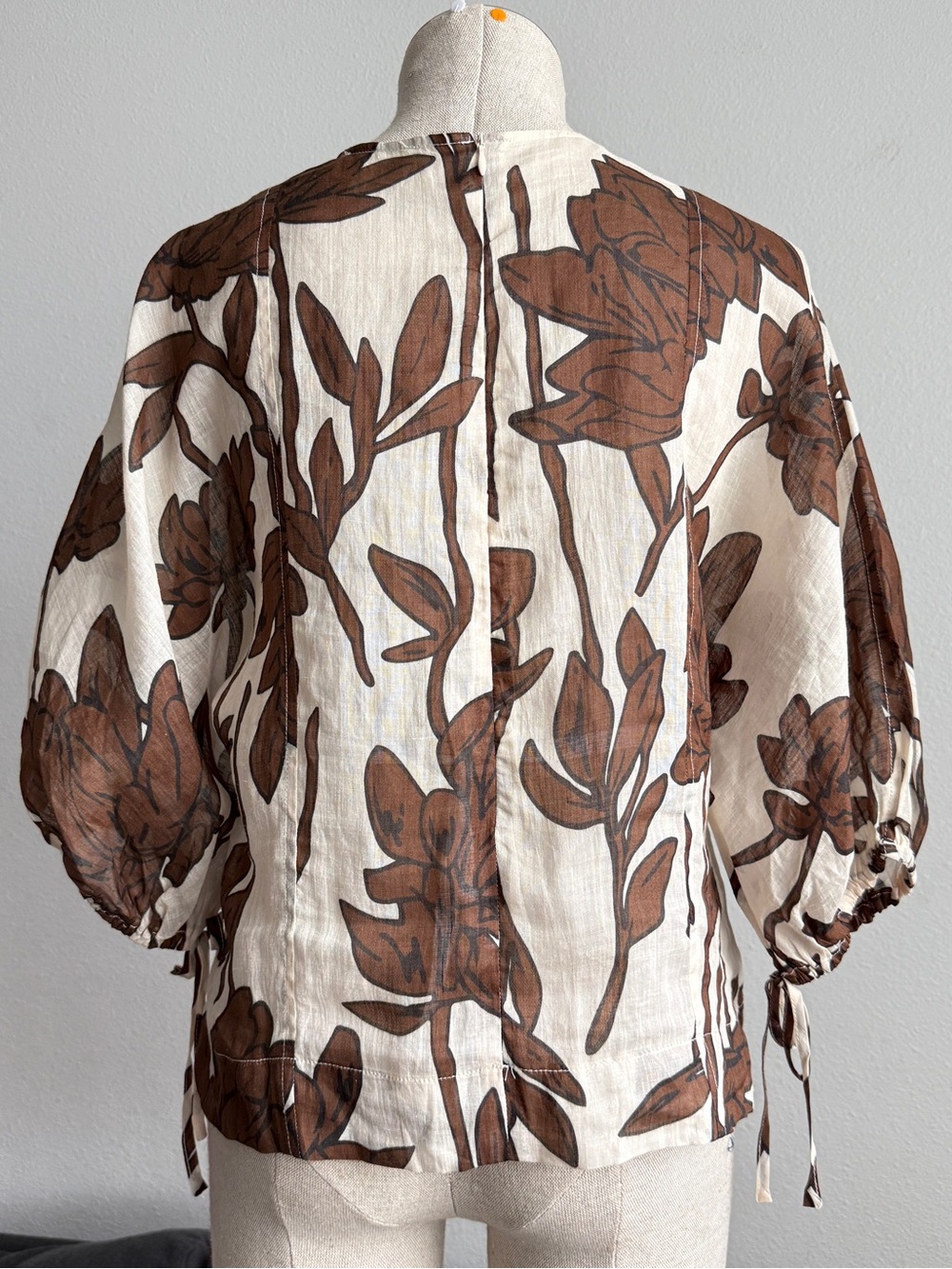 Leonard St Natives Batwing Top in Size 8 - Picture 5 of 9